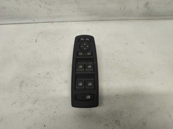 BOUTON LEVE VITRE RENAULT - Vue 1